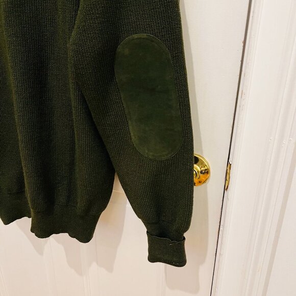 Barbour 100% Wool Suede leather Shoulder & Elbow Patch Gun Sweater Size Medium - Picture 13 of 16